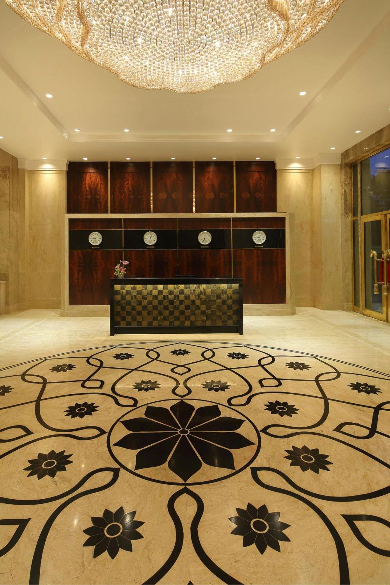 Sheraton Grand Pune Bund Garden Hotel Екстер'єр фото