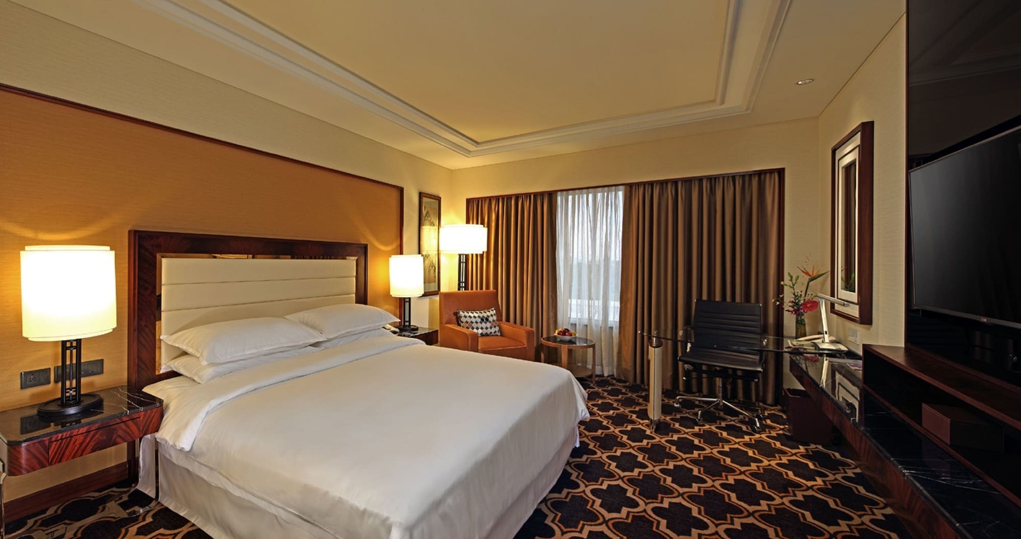 Sheraton Grand Pune Bund Garden Hotel Екстер'єр фото