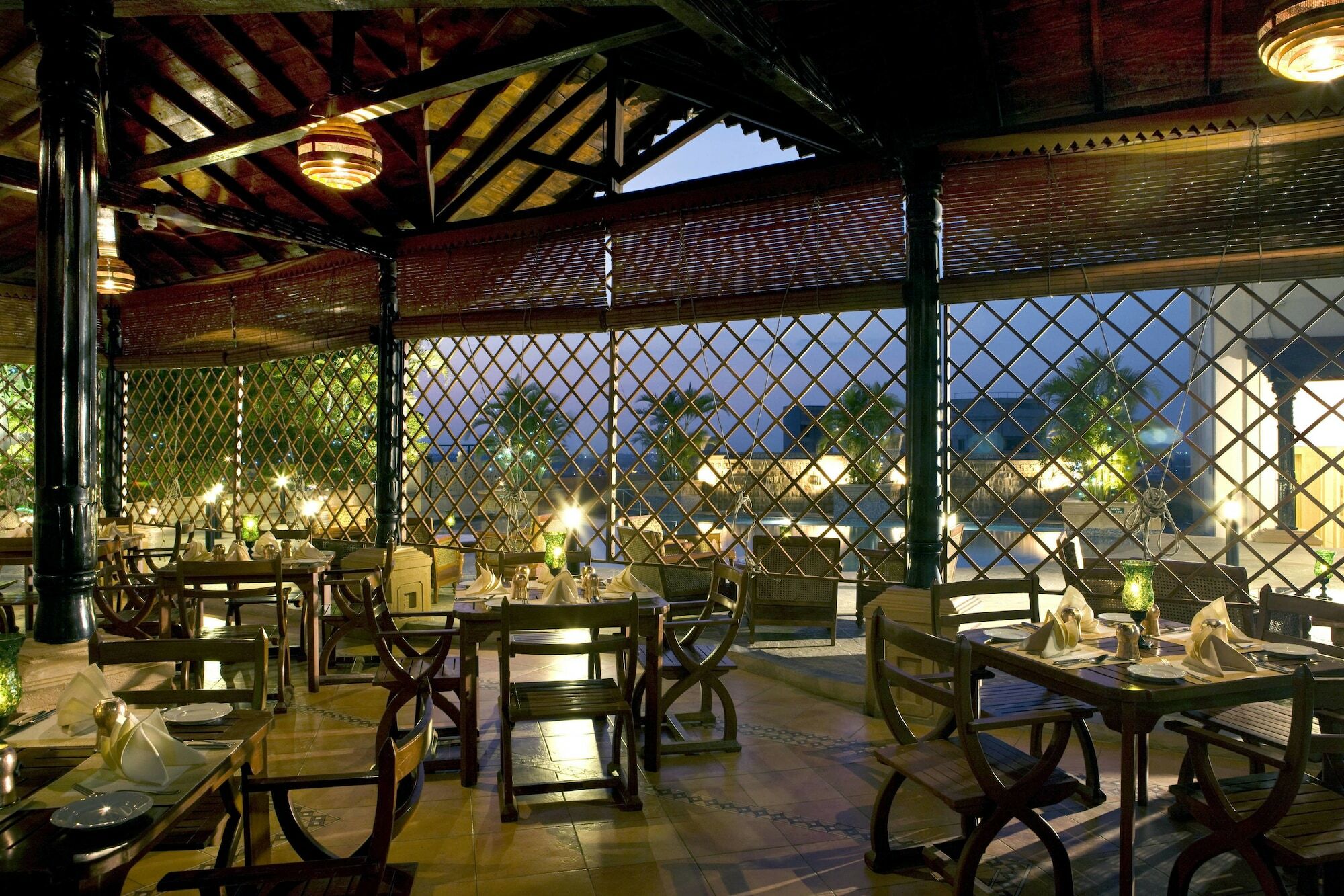 Sheraton Grand Pune Bund Garden Hotel Екстер'єр фото